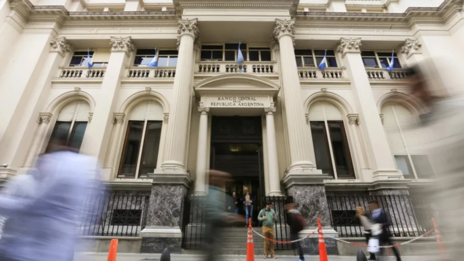 Andá a sacar plata: no habrá bancos durante seis días por los feriados de Semana Santa y Malvinas 