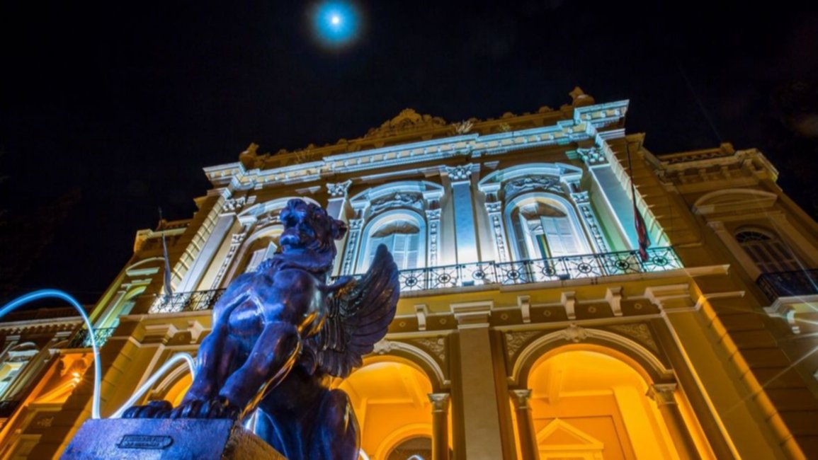 Las escalofriantes historias de fantasmas que rodean a la Legislatura salteña