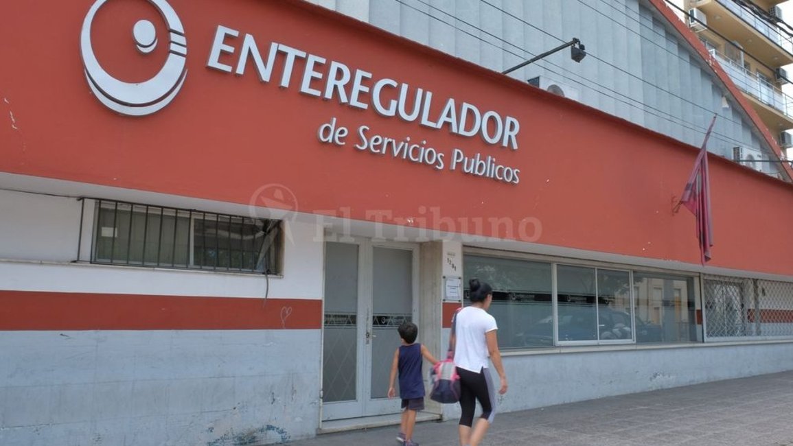 Ente: "las tarifas de luz y agua en seis meses subieron hasta un 21%