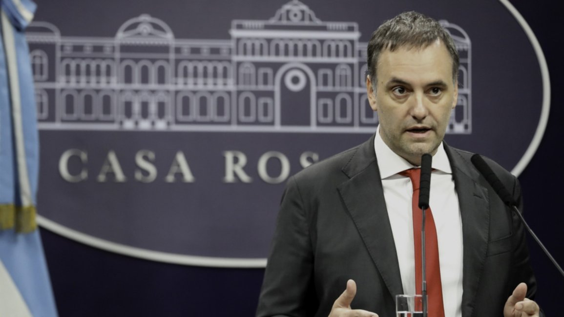 Adorni impulsa un "Gran Hermano Periodístico"