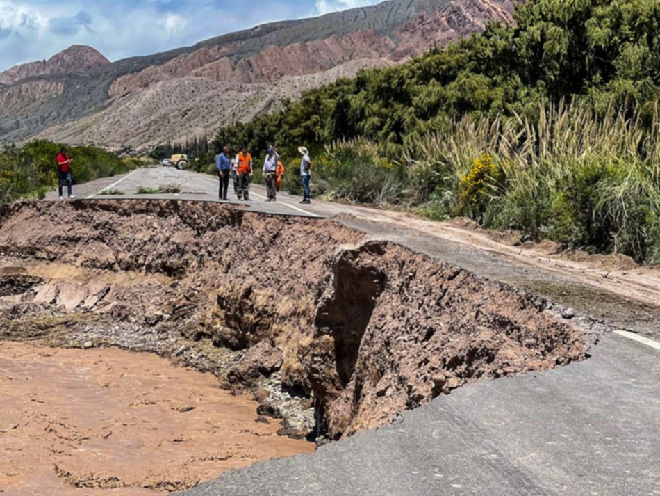 Devastación en la ruta 51: Comunidades aisladas e incertidumbre