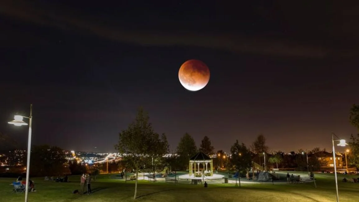 El primer eclipse lunar de 2025: cuándo verlo 