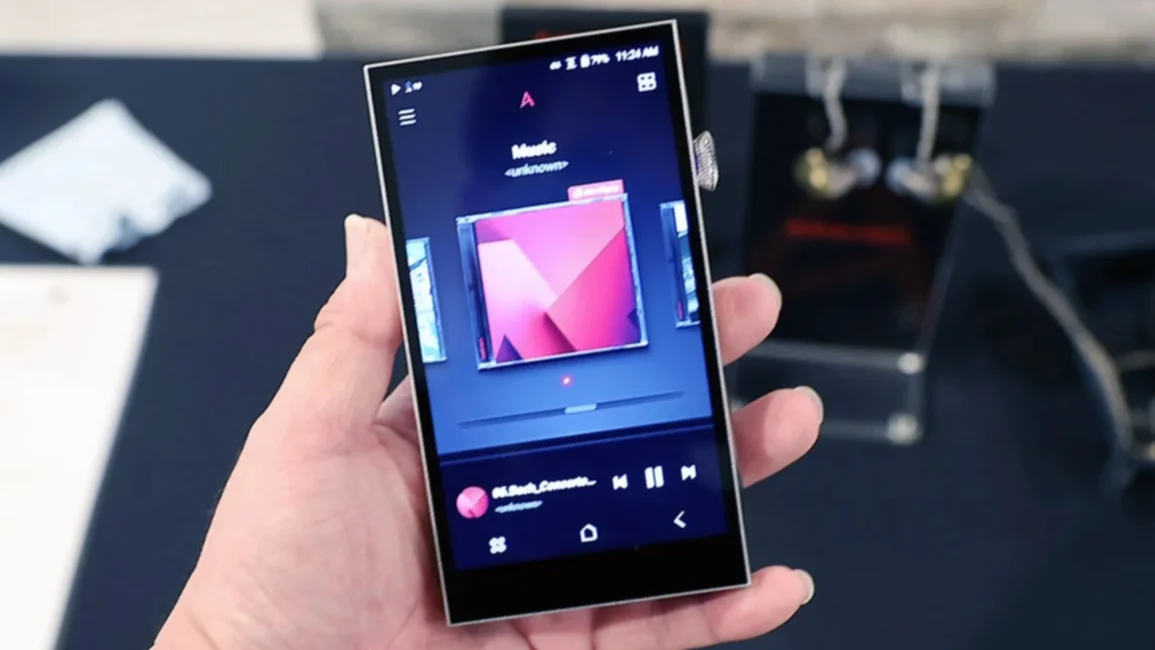 Los celulares más impresionantes del MWC 2025: ¿quién ganó el título de "mejor del año"?