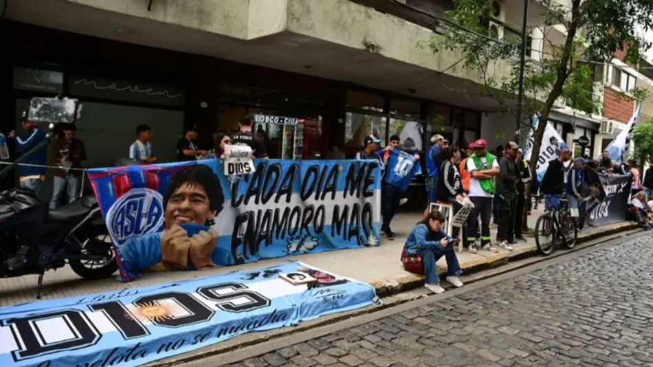 Las dos caras del juicio por la muerte de Maradona: ¿“crimen perfecto” o algo que no se pudo prever?