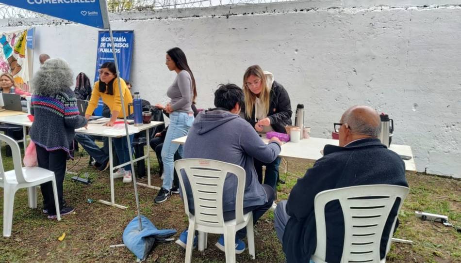 Más de 7 mil vecinos de Villa Lavalle accedieron a servicios municipales en una jornada de atención  