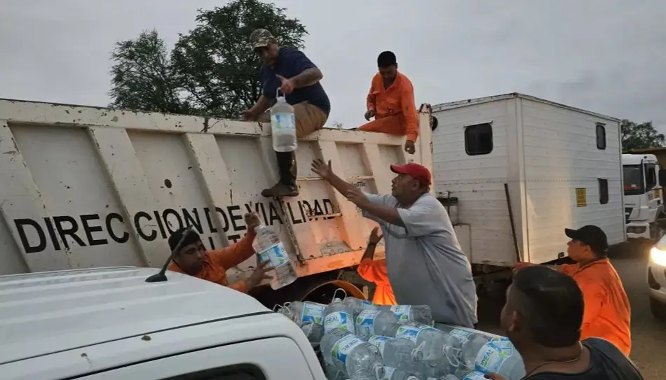 Aumenta la amenaza del río Pilcomayo y comenzaron las evacuaciones preventivas en Hito 1 y Santa María- Aumenta la amenaza del río Pilcomayo y comenzaron las evacuaciones preventivas en Hito 1 y Santa María