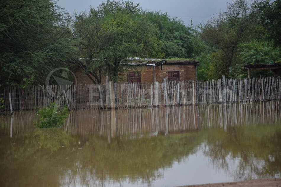 Pilcomayo: La situación dramática de los desplazados por la crecida del río- Pilcomayo: La situación dramática de los desplazados por la crecida del río