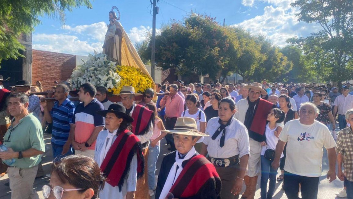 Metán: una multitud honró a San José