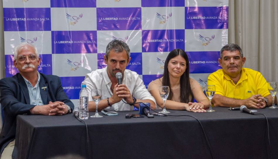 Elecciones legislativas: Negociaciones de última hora en el cierre de listas