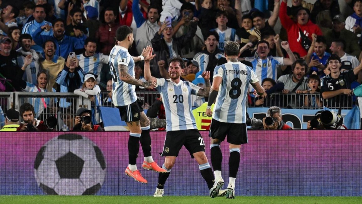 La Selección argentina habló adentro de la cancha: clasificación al Mundial y baile histórico a Brasil