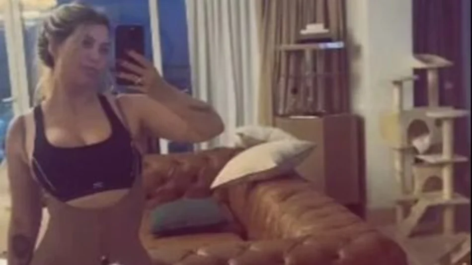 VIDEO. Wanda intenta entrar en una prenda talle XS