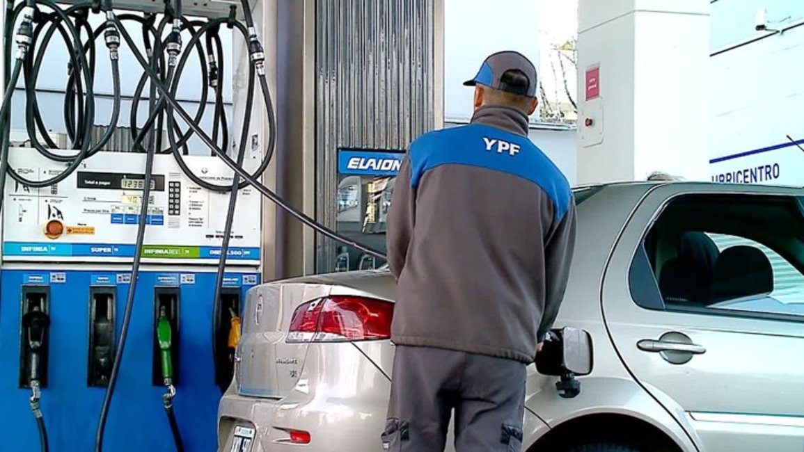 En Salta, el litro de nafta súper pasaría a costar $1.260,72
