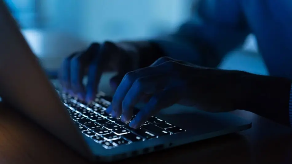 Se negó a declarar el acusado de distribuir, en Salta, material de abuso sexual infantil en internet