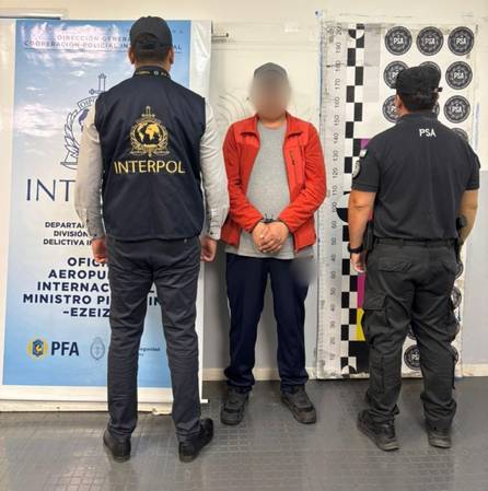 VIDEO. Extraditan desde Bolivia a un argentino que intentó ingresar 861 kilos de cocaína