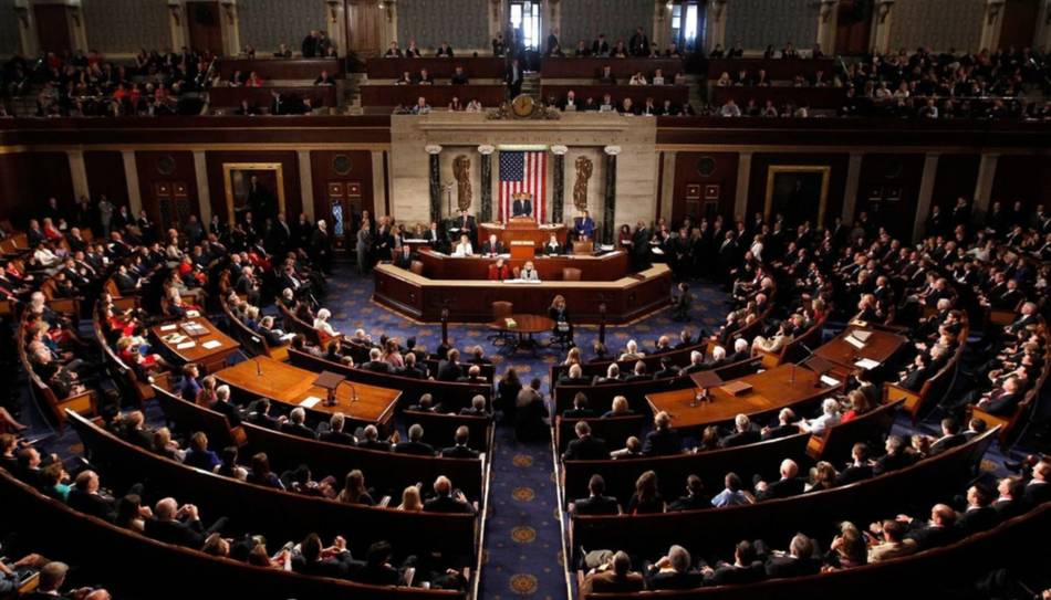 El Senado de EEUU rechazó frenar la ofensiva de Trump contra Irán