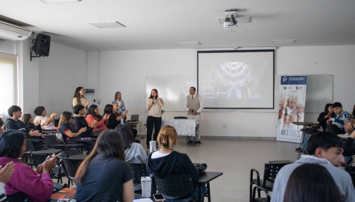 UCASAL reafirmó el valor de la vida en el Día del Niño por Nacer