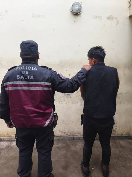 Inseguridad en el este: tensión en Villa Las Rosas tras un robo y dos demorados