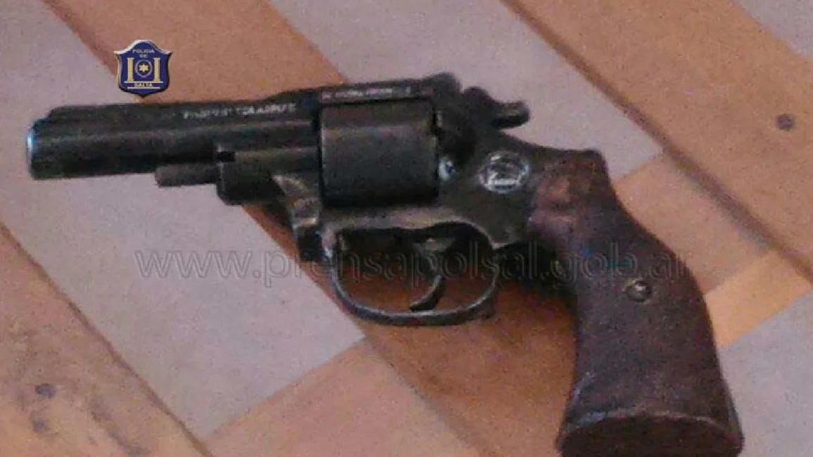 Robaron a punta de pistola una casa de cobros: se llevaron $ 70 mil