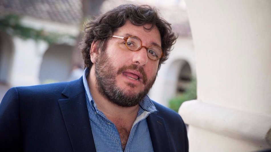 Avelluto despegó a Cacetta de la corrupción en el INCAA