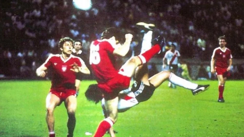 Simeone y la chilena de Ronaldo: “Miren el golazo de Enzo Francescoli”