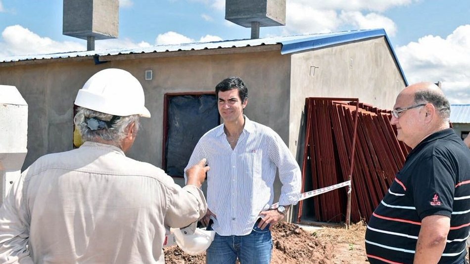 Urtubey recorrió obras en ejecución en Embarcación