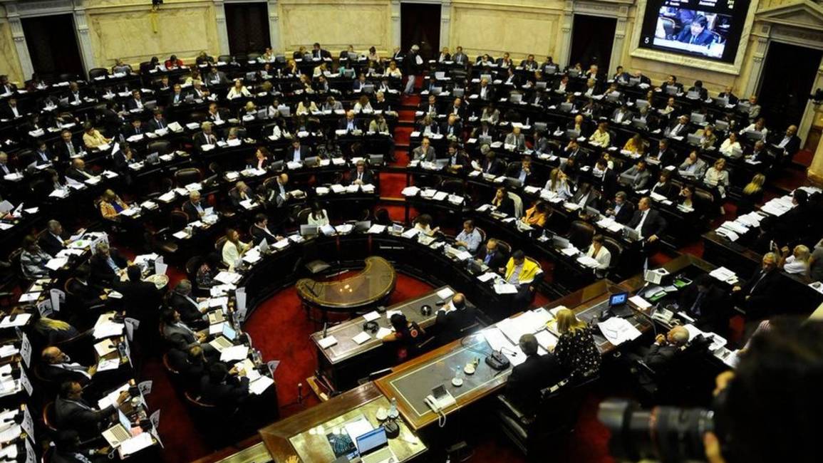 Fracasó la sesión especial por las tarifas que convocó la oposición: les faltó un diputado