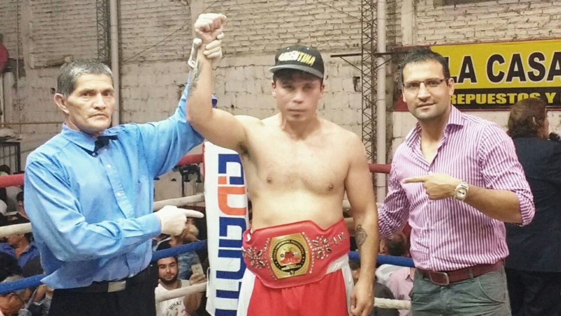 El Bombardero Palacios le ganó a Mamaní en fallo polémico