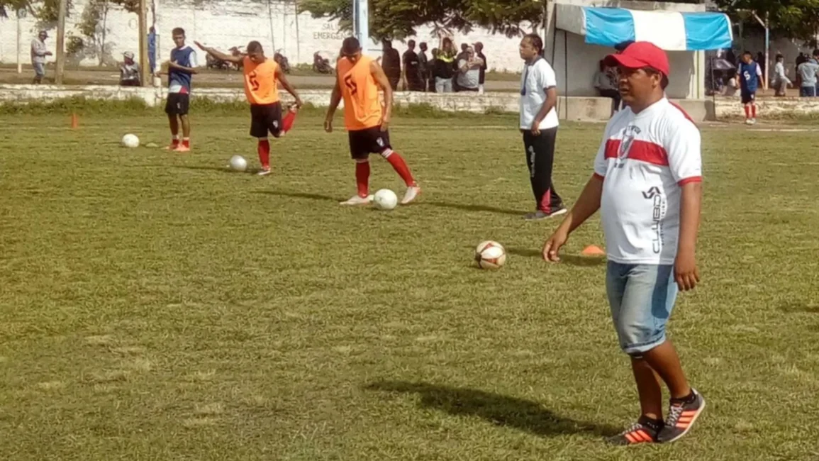 River de Embarcación, a solo noventa minutos