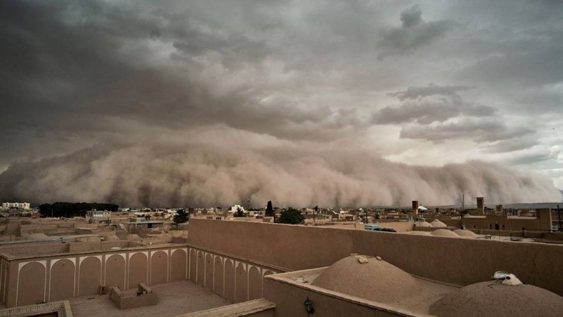 VIDEOS. Una dantesca tormenta de arena “sepultó” la capital de Arabia Saudita