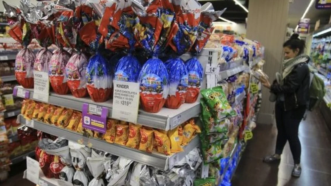 Huevos de pascuas aumentan más del 90% y pescados, hasta 75%