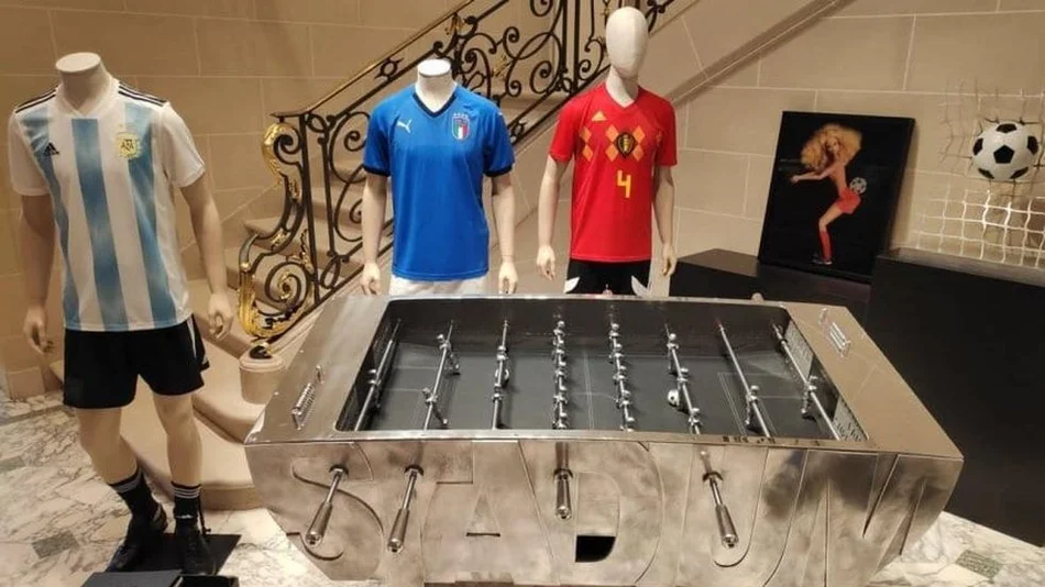 Messi y Di Stéfano entre las figuras representadas en el metegol más caro del mundo