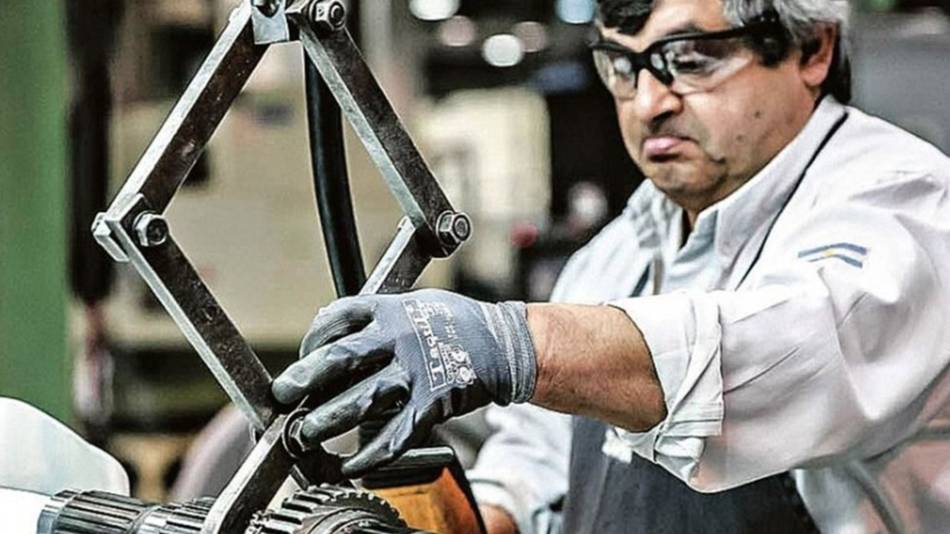 Crece la oferta de  empleos en el sector industrial de Salta
