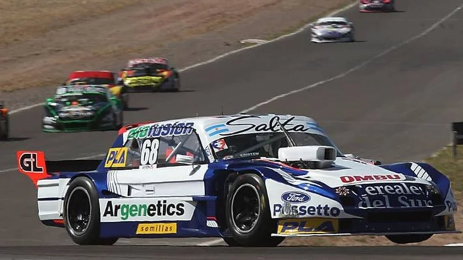 Esteban Cístola fue quinto y dejó la punta del TC Pista