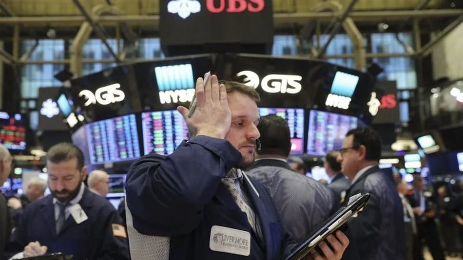 Tras los anuncios del Gobierno se desplomaron casi 7% las acciones argentinas en Wall Street