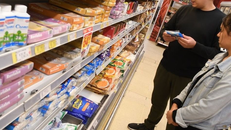 Los Precios Esenciales empezaron con faltantes y se esperan remarcaciones de hasta 62%