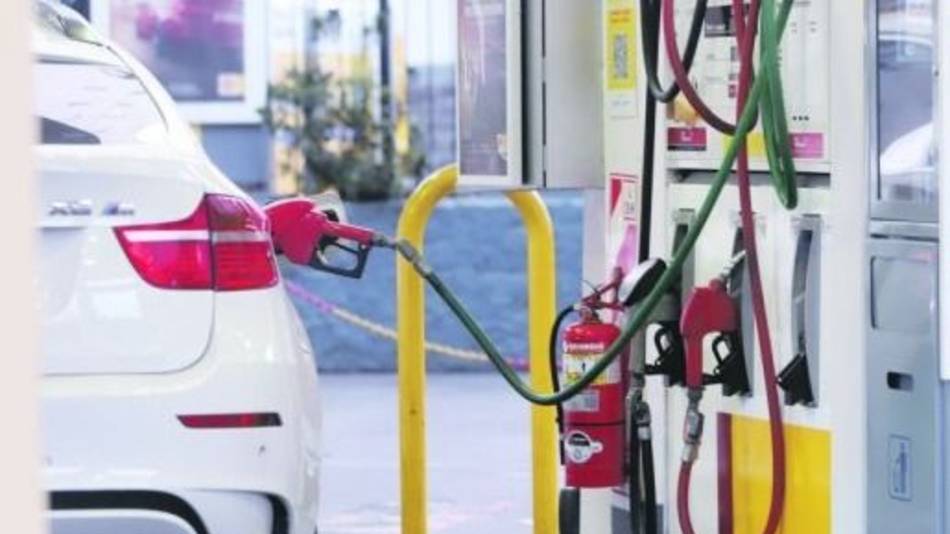 A pocos días de una suba de las naftas se disparó el precio del petróleo y se prevén remarcaciones