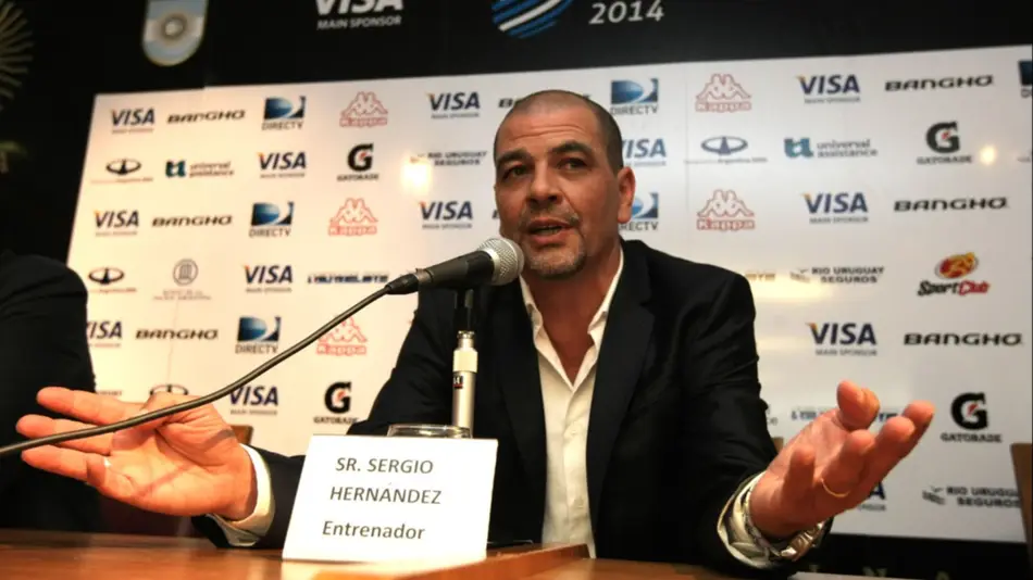 Borro quiere convencer a Hernández para que siga