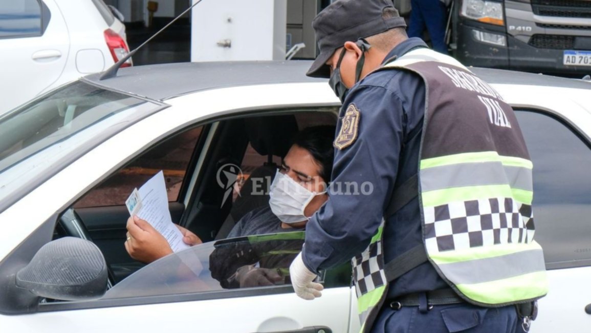 Molestia en la gente por el requerimiento de un nuevo permiso de circulación