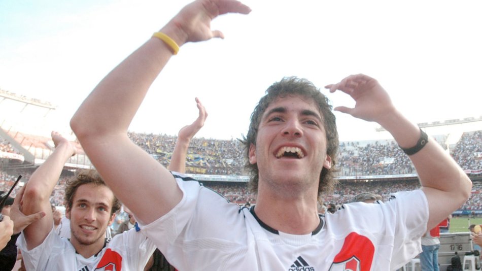 Higuaín y su chance de volver a River: su hermano dejó una puerta abierta
