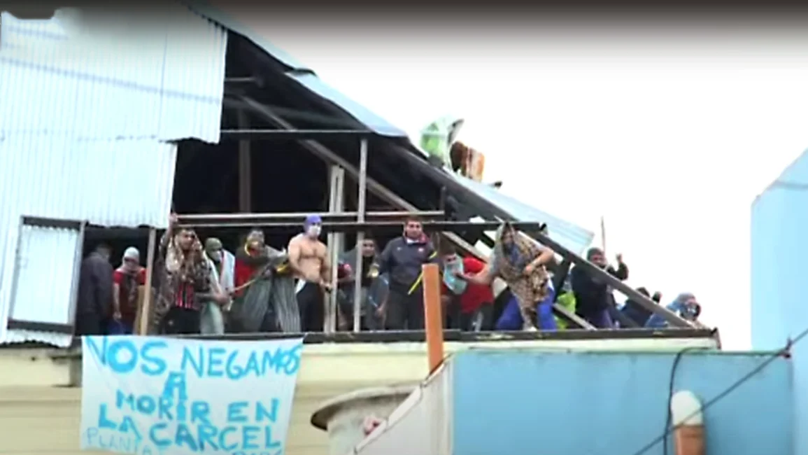 Luego de horas de tensión, los presos levantaron el violento motín en la cárcel de Devoto 