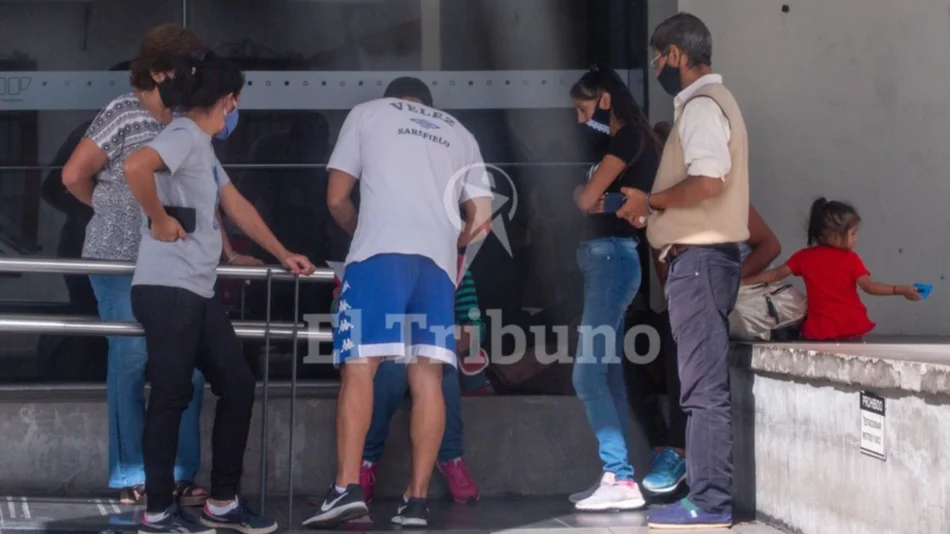 VIDEO. Turnos pagos de la Anses: un negociado a la vista de todos