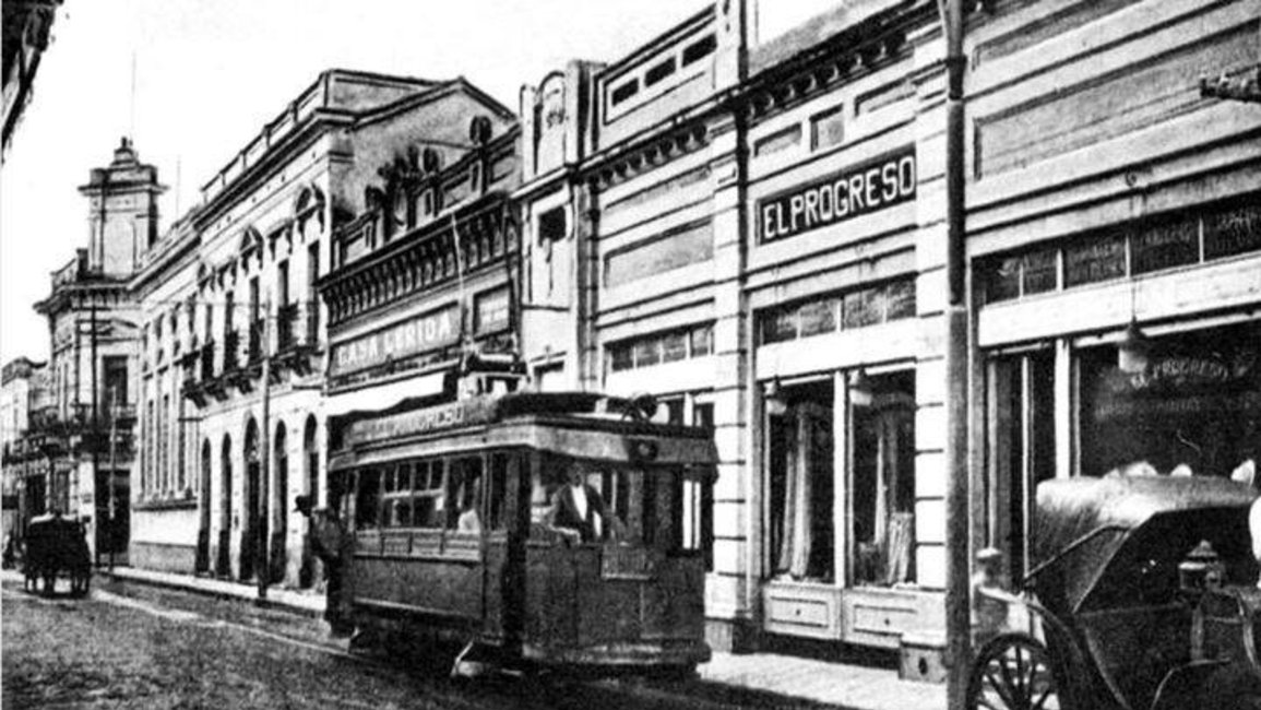 El descubrimiento de los rieles del  tranvía trajo viejas añoranzas 