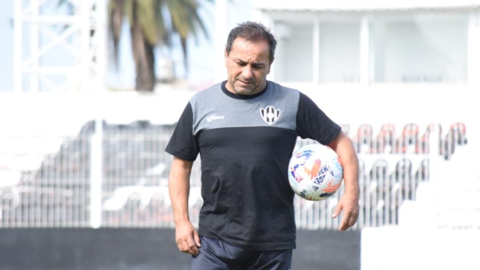El Sapito Coleoni y cuatro jugadores con COVID-19