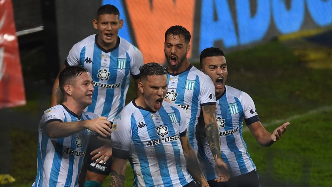 Domingo de acción: un Racing discutido va a la caza del líder y otros 4 partidos más