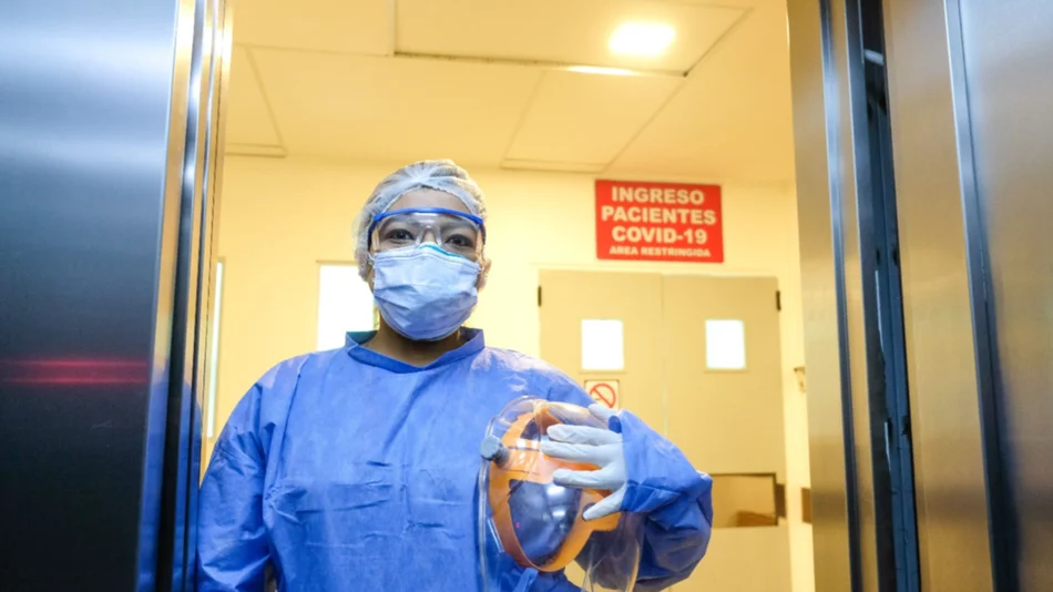 Enfrentar la pandemia en la primera línea, el relato de una enfermera COVID