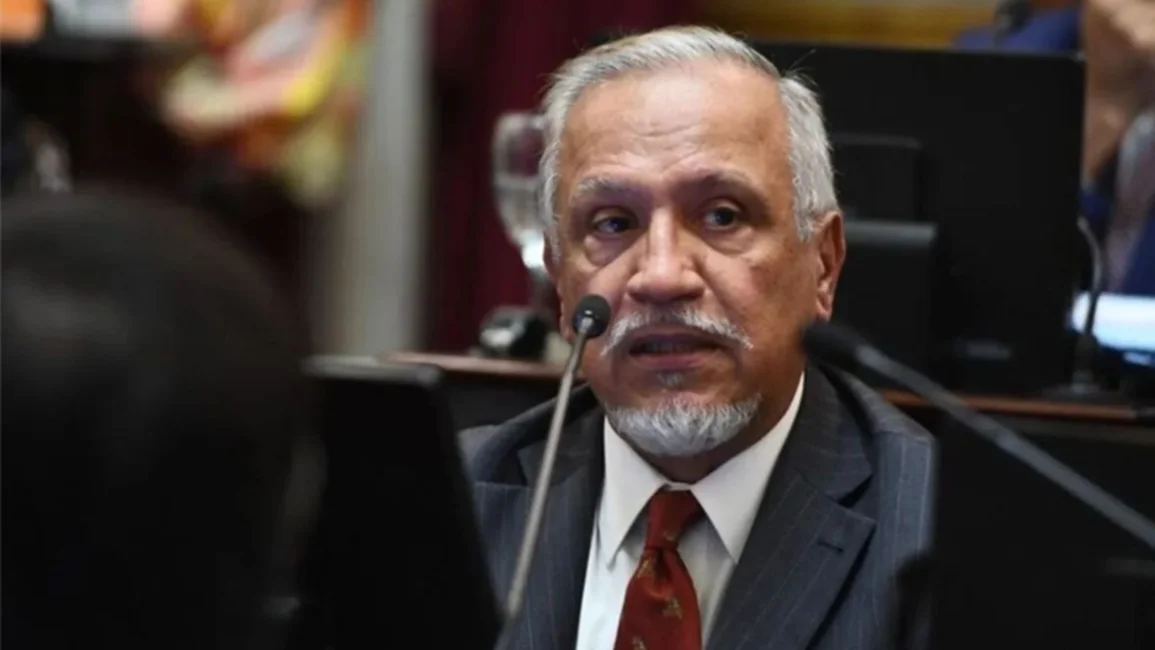 Hackearon la cuenta de Twitter de Juan Carlos Romero