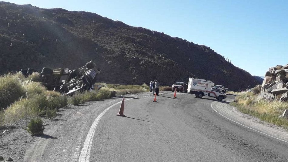 Dos muertes en siniestros viales en rutas salteñas