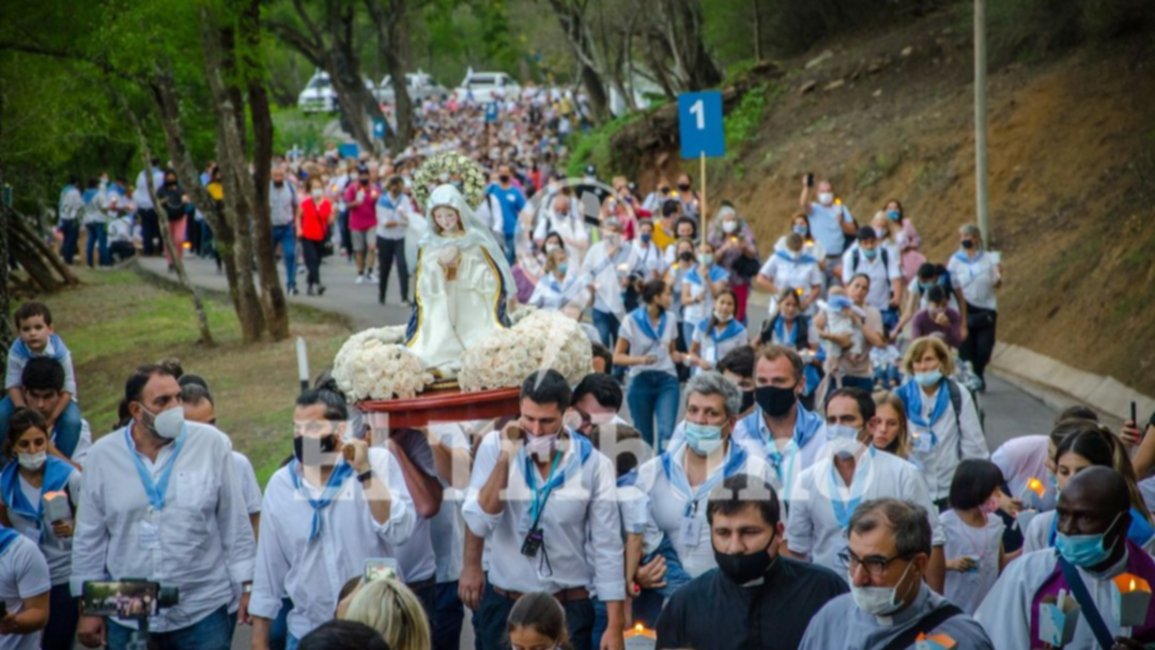 Qué hay detrás del disgusto de Cargnello con las Carmelitas Descalzas