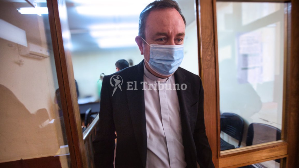 Piden prisión domiciliaria para el exobispo de Orán Gustavo Zanchetta