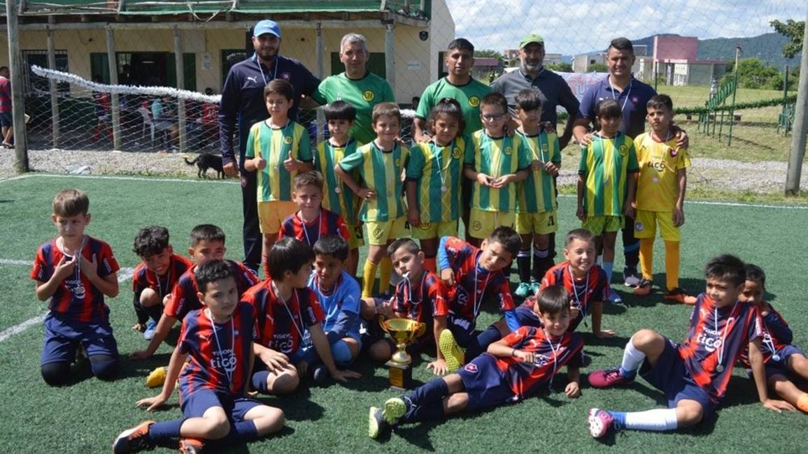 Exitoso encuentro "Amistad" en el club Chachapoyas
